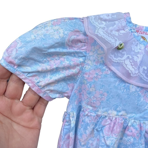 VTG Disney Winnie the Pooh Cottagecore Floral Dress 2T Lace Pierrot Collar USA - Picture 4 of 16